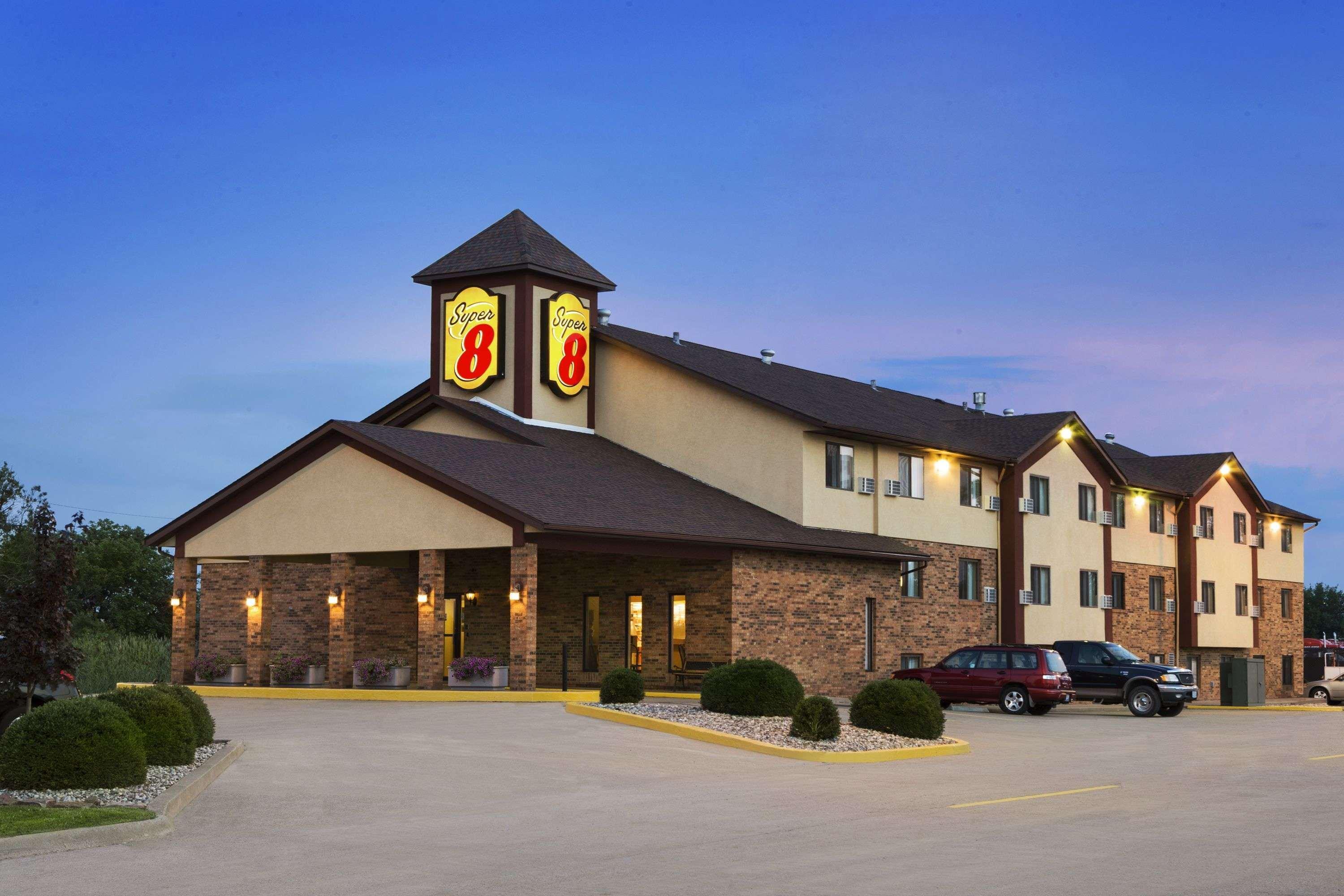 Super 8 By Wyndham Marion Exterior foto